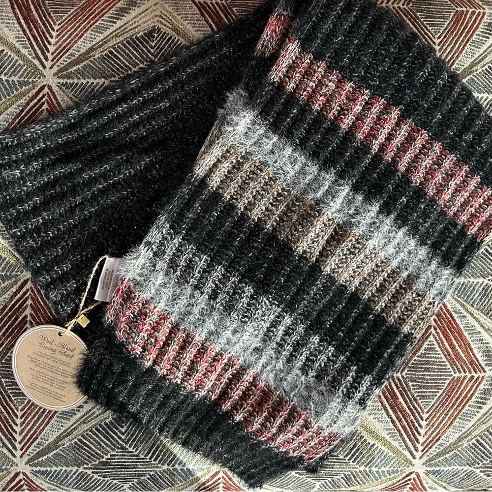 📦LAST CHANCE: DONATING📦Fashion by Mirabeau | Wool Blend Winter Scarf